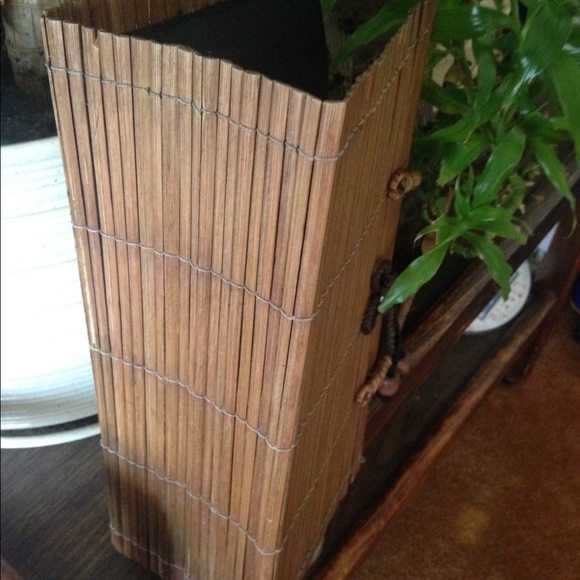 Bamboo Purse - Picture 4 of 4